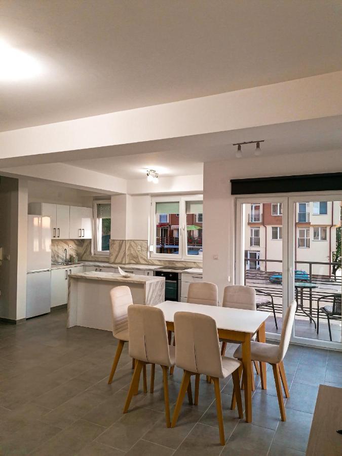Apartments St.Martinia Охрид Екстериор снимка